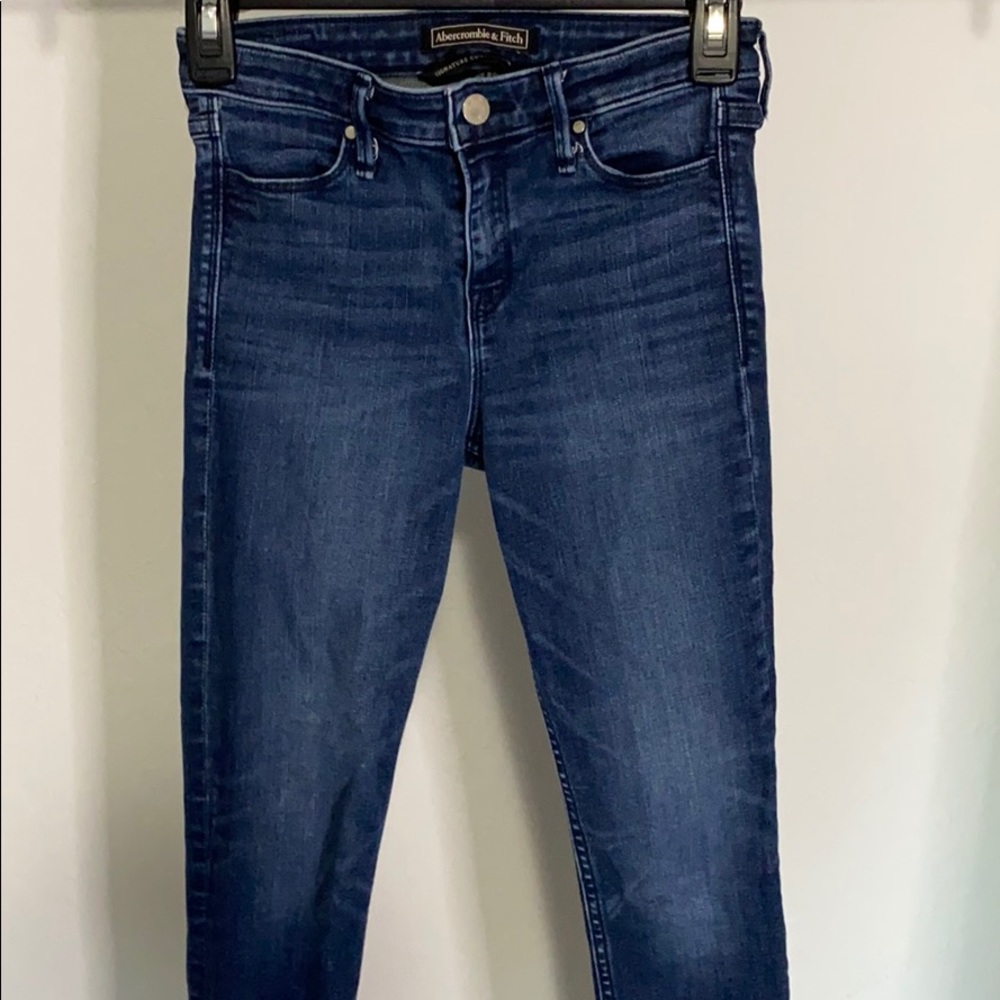 Abercrombie & Fitch Signature Collection Jeans